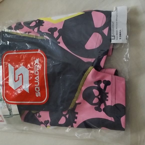 Squadra Pro-Issue Trishort Cycling Short. NWT! Skull Crossbones Shorts. - Picture 2 of 14